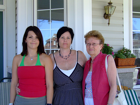 Emily, Andrea, And June© Garrie Russell