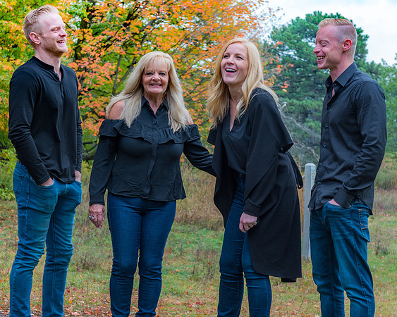 Brenda & Family-32